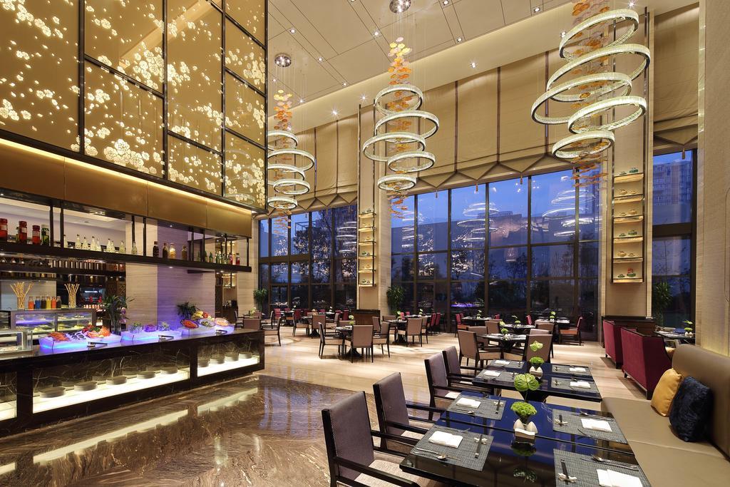 Wanda Realm Guangyuan Hotell Exteriör bild